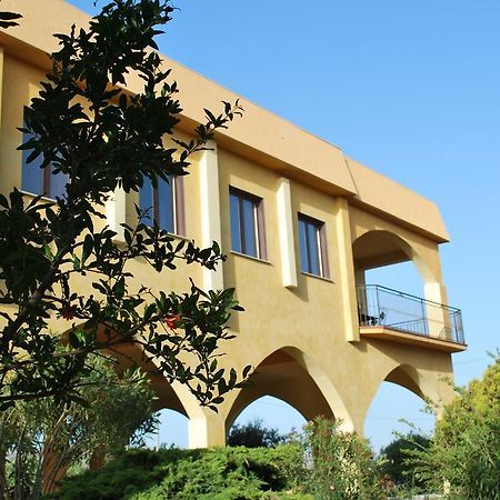 Villa Del Saraceno เรอัลมอนเต ภายนอก รูปภาพ